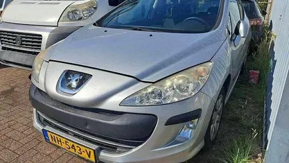 Gebruikt 2009 Peugeot 308 Hatchback | € 750 (Super prijs)