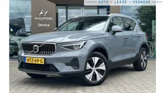 Grijs Gebruikt 2022 Volvo XC40 Inscription SUV | € 31.900 (Goede deal)