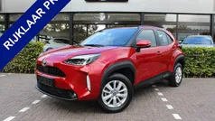 Rood Gebruikt 2024 Toyota Yaris Cross SUV | € 29.950 (Eerlijke prijs)