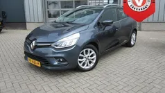 Grijs Gebruikt 2017 Renault Clio GrandTour Intens Stationwagen | € 11.500 (Eerlijke prijs)