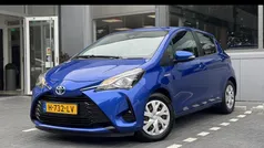 Blauw Gebruikt 2020 Toyota Yaris Hybrid Active Hatchback | € 17.950 (Eerlijke prijs)