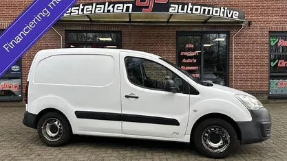 Gebruikt 2016 Citroën Berlingo Comfort MPV | € 4.499 (Goede deal)
