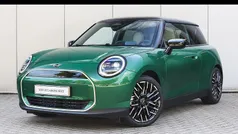 Gebruikt 2025 Mini Cooper Favoured Hatchback | € 32.000 (Goede deal)