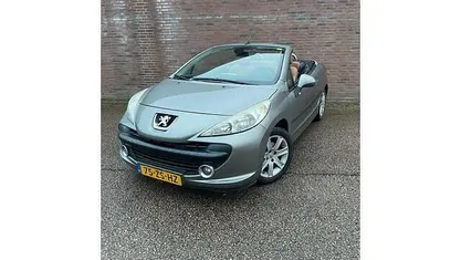 Occasion 2008 Peugeot 207 CC Roland Garros Cabriolet | € 2.240 (Eerlijke prijs)