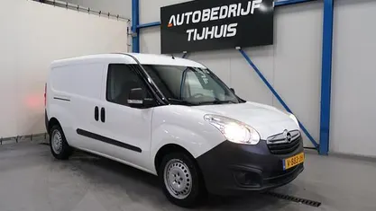 Gebruikt 2017 Opel Combo Edition Van | € 5.900 (Eerlijke prijs)