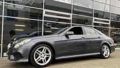 Grijs, metallic lak Gebruikt 2013 Mercedes E300 AMG Sedan | € 12.950 (Eerlijke prijs)