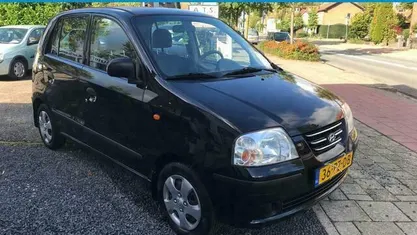 Occasion Hyundai Atos 58 PK (42 kW) 2005 Zwart Hatchback