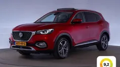 Rood, metallic lak Gebruikt 2022 MG EHS Luxury SUV | € 21.645 (Eerlijke prijs)