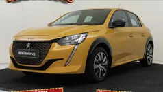 Geel Gebruikt 2023 Peugeot e-208 Active Hatchback | € 18.925 (Eerlijke prijs)