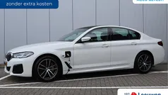 Gebruikt 2022 BMW 545e M Sport Sedan | € 44.795 (Goede deal)