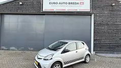 Gebruikt 2013 Toyota Aygo Hatchback | € 3.950 (Goede deal)