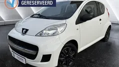 Gebruikt 2011 Peugeot 107 Hatchback | € 1.990 (Super prijs)