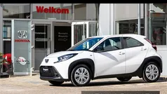 Gebruikt 2025 Toyota Aygo Play Hatchback | € 20.950 (Eerlijke prijs)