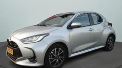 Grijs Gebruikt 2023 Toyota Yaris Hatchback | € 21.945 (Eerlijke prijs)