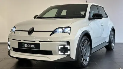 Gebruikt 2025 Renault R5 Evolution Hatchback | € 26.999 (Eerlijke prijs)