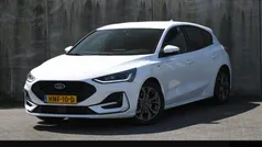 Wit Gebruikt 2024 Ford Focus ST-Line X Hatchback | € 26.995 (Eerlijke prijs)