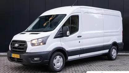 Wit Occasion 2024 Ford Transit Trend Van | € 28.722 (Eerlijke prijs)