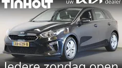Zwart Gebruikt 2018 Kia Ceed Hatchback | € 14.950 (Eerlijke prijs)