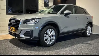 Grijs (metallic) Occasion 2018 Audi Q2 Design SUV | € 16.995 (Eerlijke prijs)
