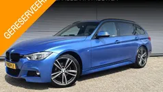 Blauw Gebruikt 2018 BMW 320 Executive Stationwagen | € 21.945 (Eerlijke prijs)
