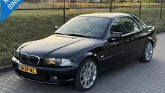 Zwart Gebruikt 2002 BMW 325 Cabriolet Executive Cabriolet | € 7.750 (Eerlijke prijs)