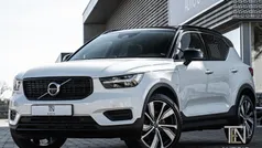Gebruikt 2021 Volvo XC40 R-Design SUV | € 34.910 (Eerlijke prijs)