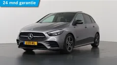 Grijs Gebruikt 2020 Mercedes B200 Business MPV | € 27.850 (Eerlijke prijs)