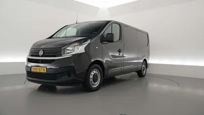 Zwart Gebruikt 2021 Fiat Talento MPV | € 16.450 (Eerlijke prijs)