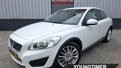 Wit Gebruikt 2010 Volvo C30 Kinetic Hatchback | € 6.495 (Eerlijke prijs)