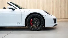Porsche 911 Carrera GTS