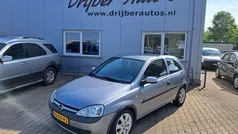 Grijs Gebruikt 2004 Opel Corsa Comfort Hatchback | € 1.450 (Eerlijke prijs)
