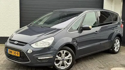 Occasion 2011 Ford S-MAX Titanium MPV | € 8.995 (Eerlijke prijs)