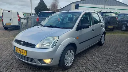 Occasion Ford Fiesta Futura 80 PK (58 kW) 2004 Grijs (metallic) Hatchback