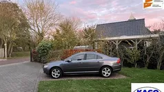 Grijs (metallic) Gebruikt 2007 Volvo S80 Momentum Sedan | € 5.950 (Eerlijke prijs)