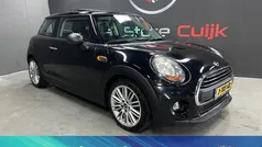 Zwart Gebruikt 2014 Mini ONE Business Hatchback | € 9.880 (Eerlijke prijs)