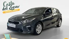 Dark penta metal metallic (h8g) Gebruikt 2022 Kia Ceed Hatchback | € 18.945 (Eerlijke prijs)