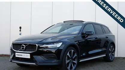 Occasion Volvo V60 CC Pro 251 PK (184 kW) 2021 Stationwagen