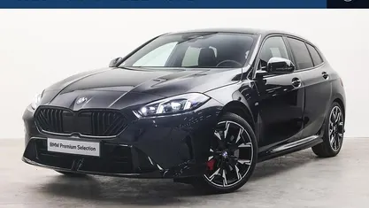 Occasion 2024 BMW 120 Comfort Edition Hatchback | € 36.950 (Eerlijke prijs)