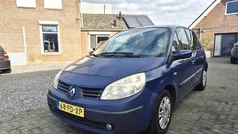 Gebruikt 2004 Renault Scénic II Authentique MPV | € 649 (Goede deal)
