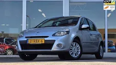 Grijs Gebruikt 2011 Renault Clio II Collection Hatchback | € 3.494 (Eerlijke prijs)