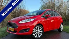 Rood Gebruikt 2015 Ford Fiesta Titanium Hatchback | € 8.888 (Eerlijke prijs)