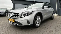 Grijs, metallic lak Gebruikt 2018 Mercedes GLA180 Business SUV | € 21.450 (Goede deal)