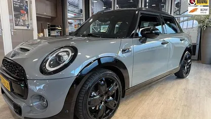 Grijs Gebruikt 2019 Mini Cooper S Hatchback | € 21.950 (Super prijs)