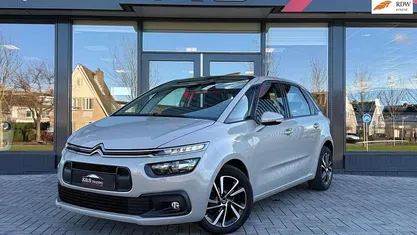 Gebruikt 2020 Citroën C4 SpaceTourer PureTech MPV | € 14.999 (Super prijs)