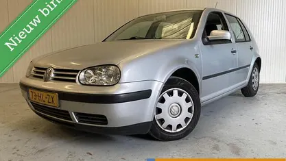 Occasion VW Golf IV 105 PK (77 kW) 2001 Grijs Hatchback