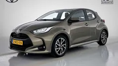 Groen metallic Gebruikt 2024 Toyota Yaris Hatchback | € 23.445 (Eerlijke prijs)