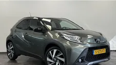 Groen Gebruikt 2023 Toyota Aygo Envy Hatchback | € 20.840 (Eerlijke prijs)