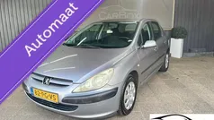 Gebruikt 2004 Peugeot 307 Hatchback | € 2.750 (Eerlijke prijs)