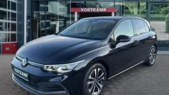 Gebruikt 2022 VW Golf VIII Active Hatchback | € 28.450 (Eerlijke prijs)