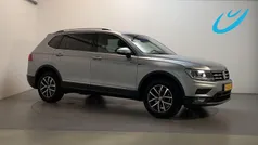 Grijs Gebruikt 2020 VW Tiguan Comfortline SUV | € 28.400 (Eerlijke prijs)